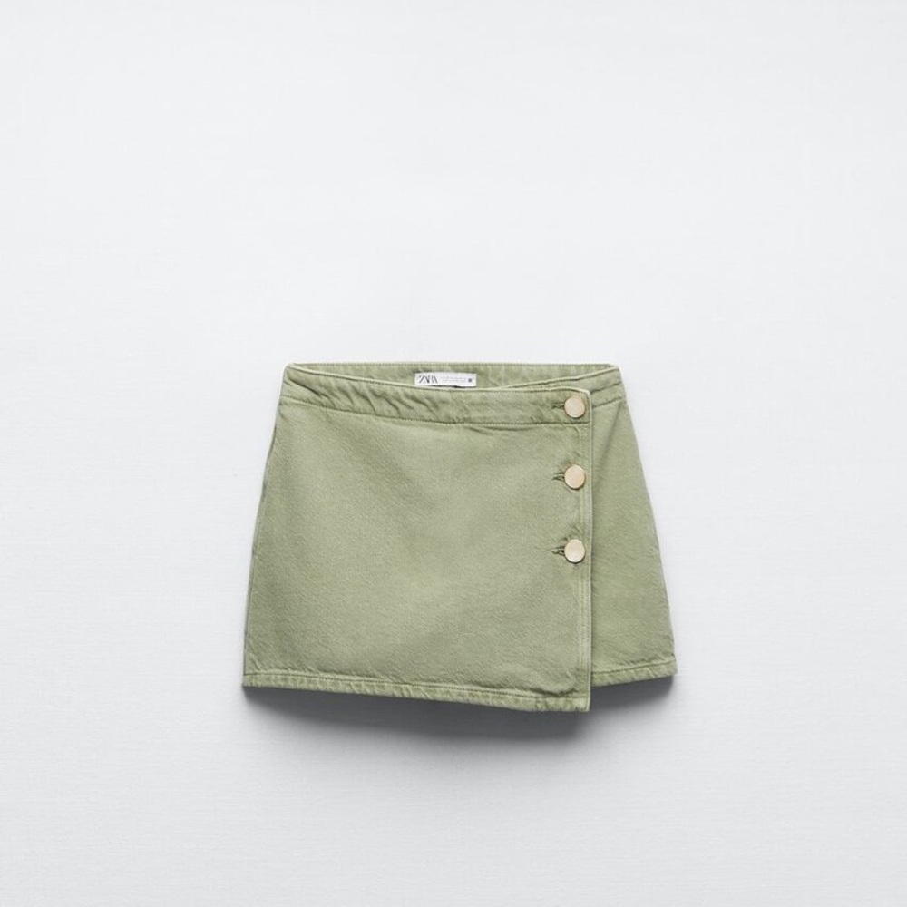 SOLD Zara skort - Picture 3 of 7